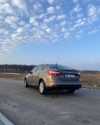 Ford Focus cena 28000 przebieg: 233000, rok produkcji 2011 z Radzymin małe 301